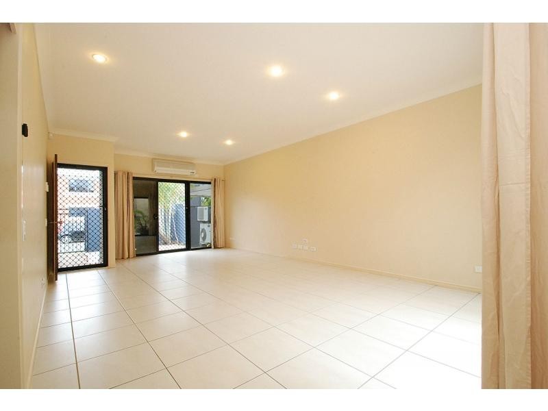 124 Varsity Parade, Varsity Lakes QLD 4227