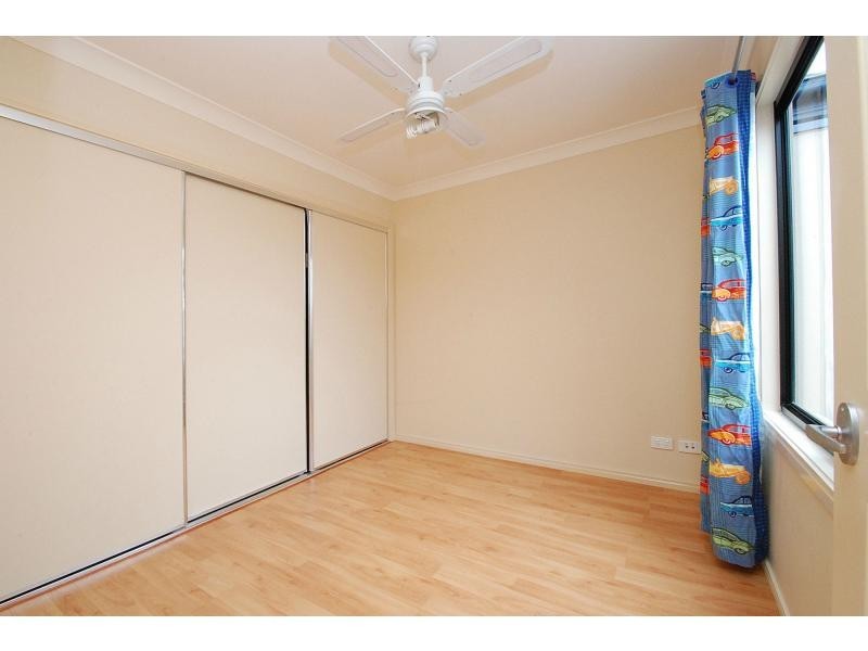 124 Varsity Parade, Varsity Lakes QLD 4227