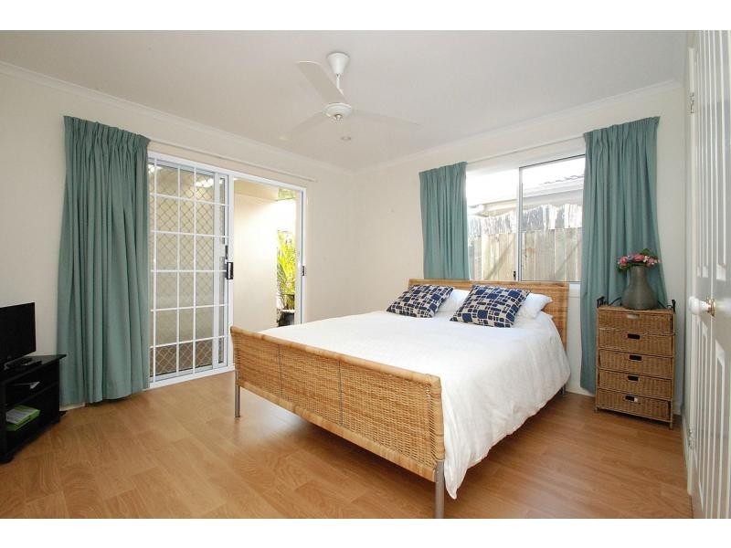 1/72 Nobby Parade, Miami QLD 4220