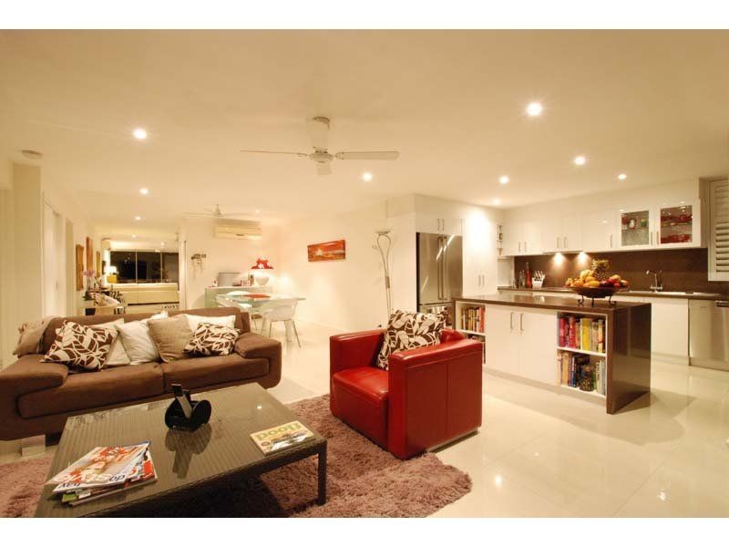 4/21 Ewart Street, Burleigh Heads QLD 4220