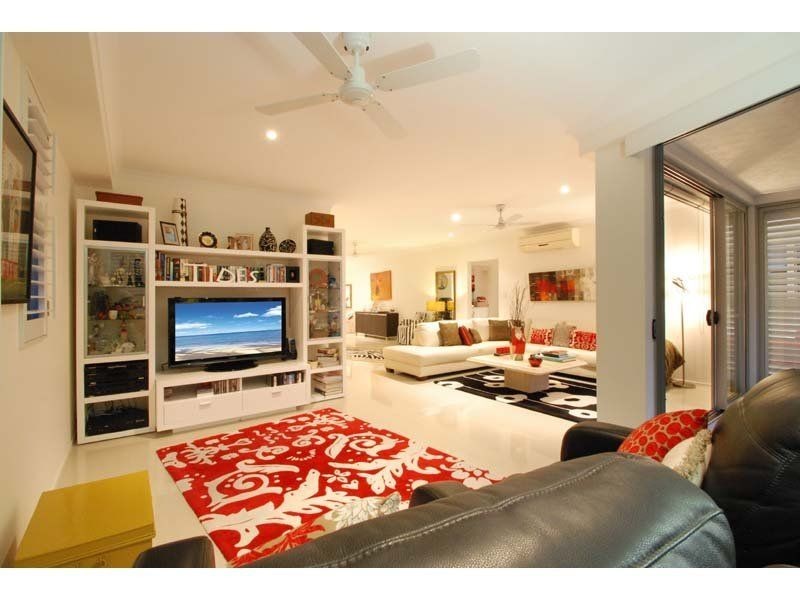 4/21 Ewart Street, Burleigh Heads QLD 4220