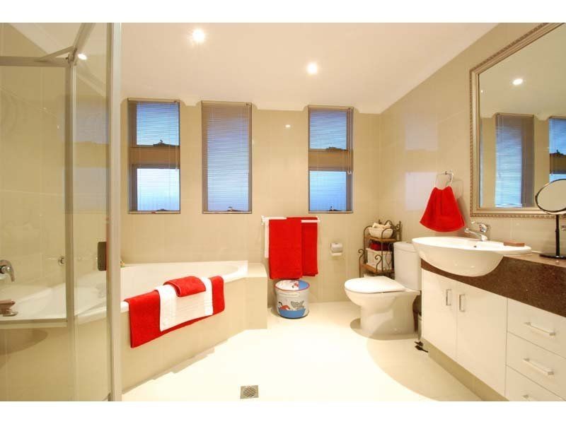 4/21 Ewart Street, Burleigh Heads QLD 4220