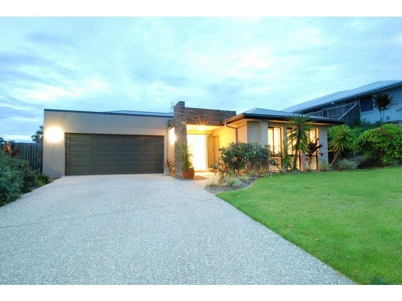 5 Peregrine Street, Reedy Creek QLD 4227