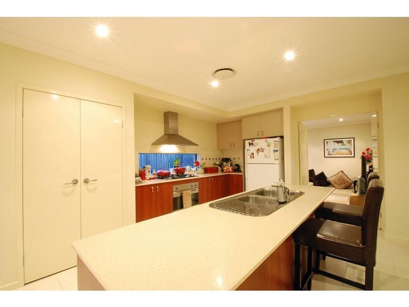 5 Peregrine Street, Reedy Creek QLD 4227