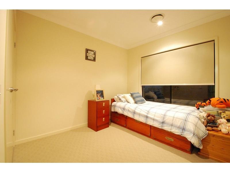 5 Peregrine Street, Reedy Creek QLD 4227