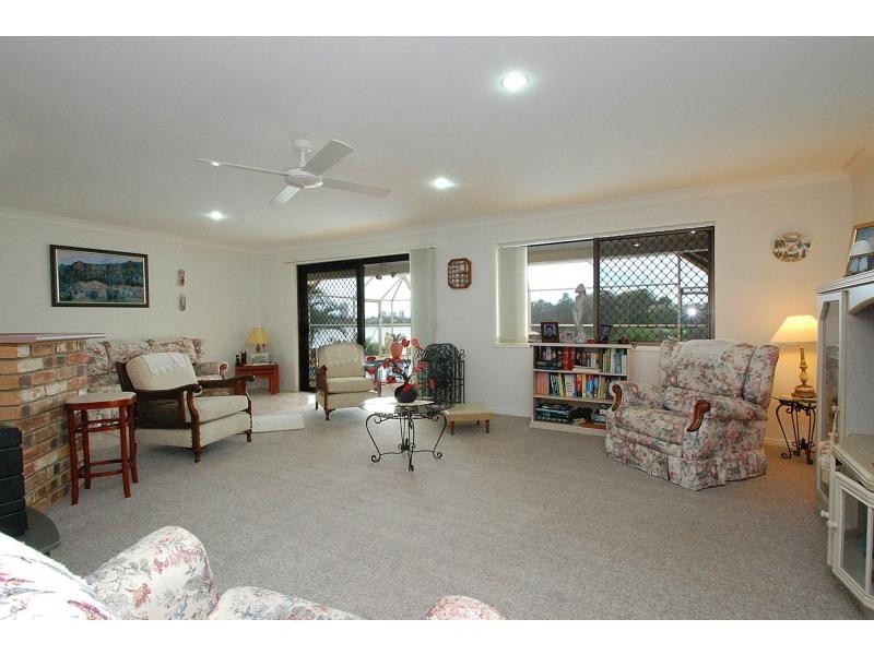 62 Honeyeater Drive, Burleigh Waters QLD 4220
