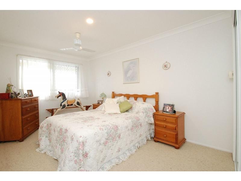 62 Honeyeater Drive, Burleigh Waters QLD 4220