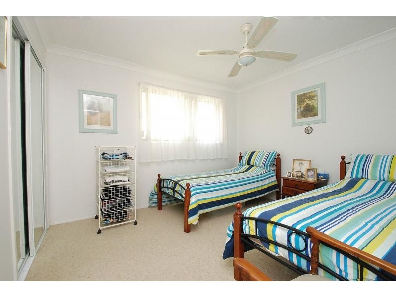 62 Honeyeater Drive, Burleigh Waters QLD 4220