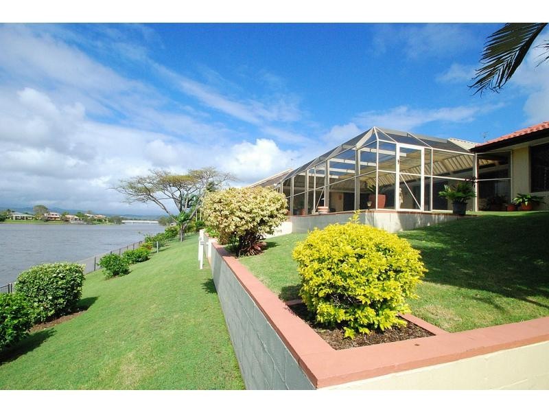 62 Honeyeater Drive, Burleigh Waters QLD 4220