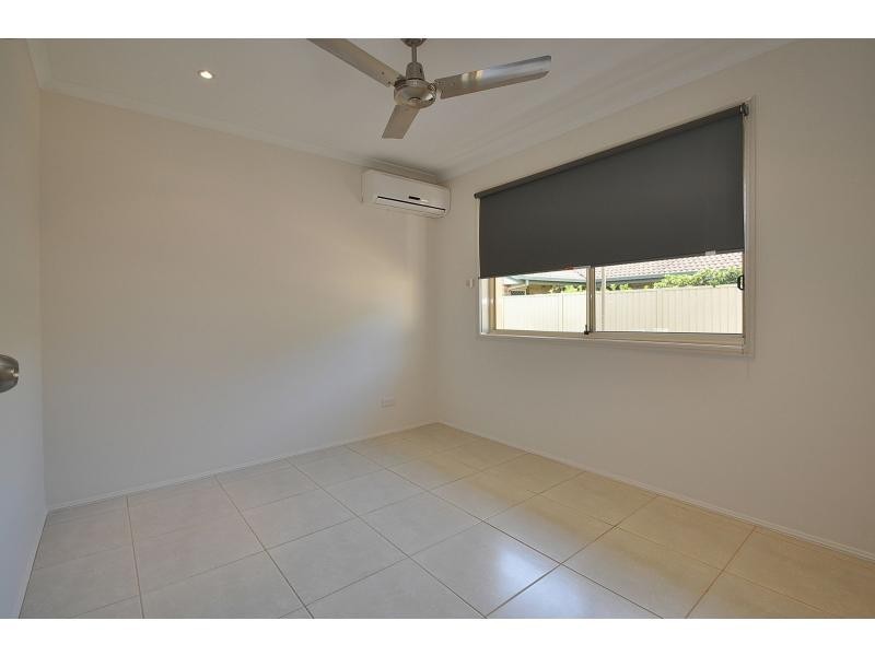 290 Christine Avenue, Varsity Lakes QLD 4227