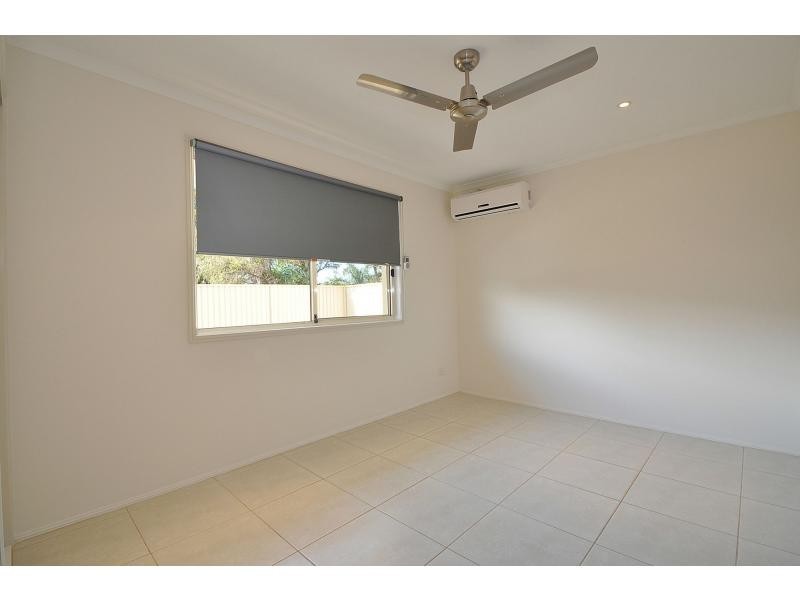 290 Christine Avenue, Varsity Lakes QLD 4227