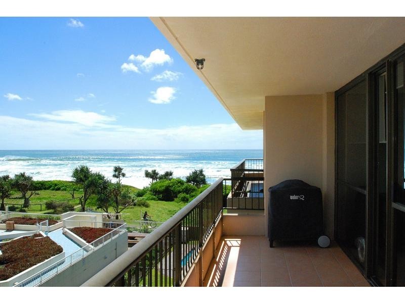 Palm Beach QLD 4221