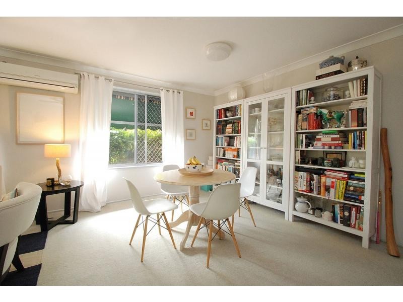 103 Chainey Avenue, Miami QLD 4220