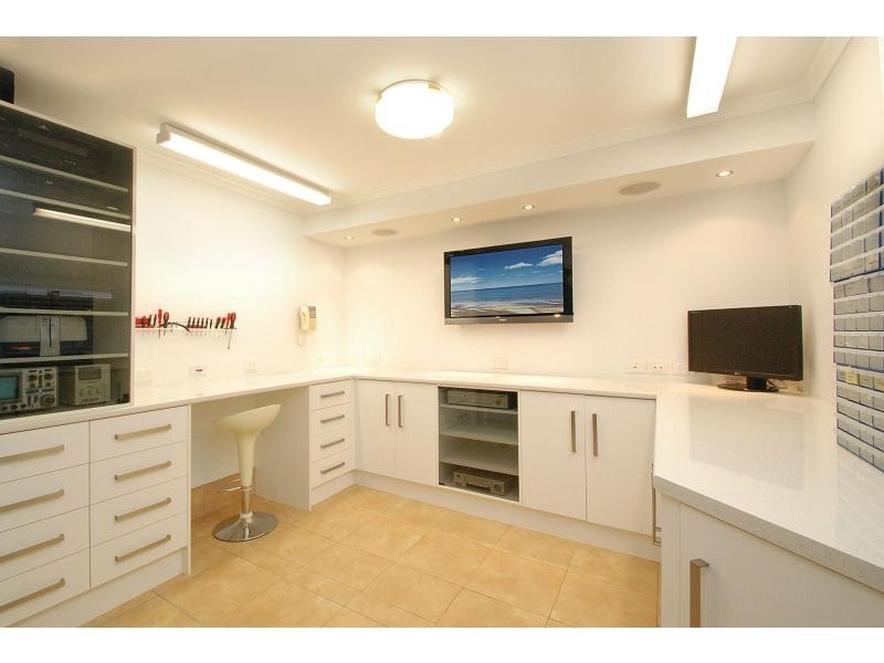 5 Balcatta Court, Elanora QLD 4221
