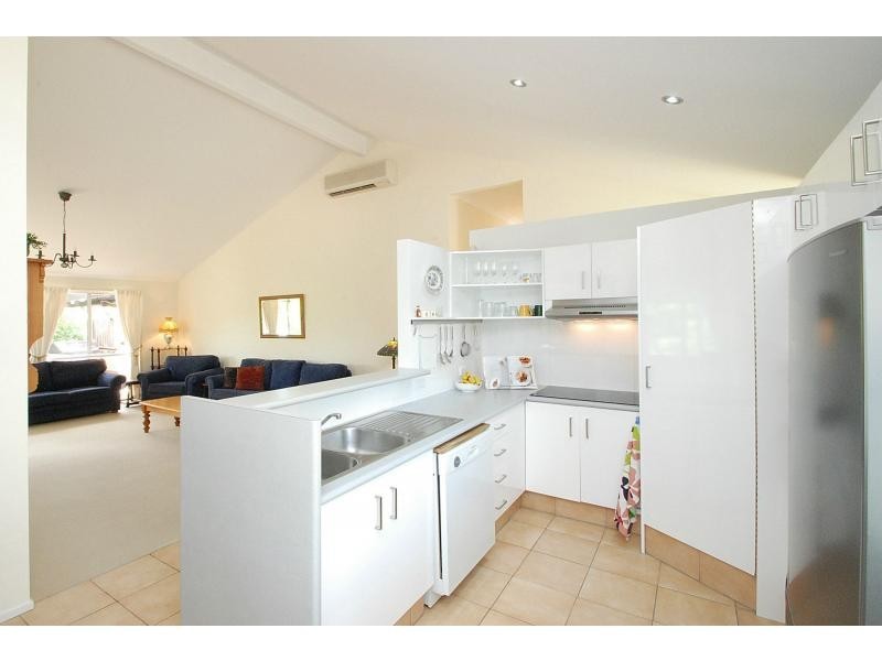 5 Balcatta Court, Elanora QLD 4221