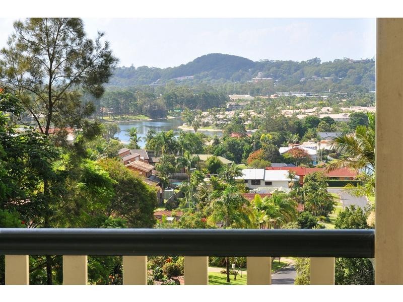34 Foothill Street, Elanora QLD 4221