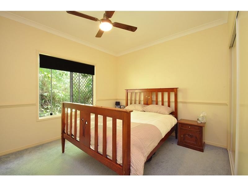 34 Foothill Street, Elanora QLD 4221
