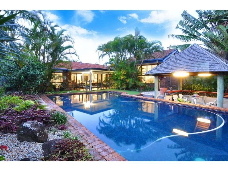 3 Fantail Court, Burleigh Waters QLD 4220