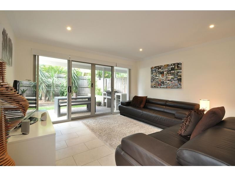 1/41 Dolphin Avenue, Mermaid Beach QLD 4218