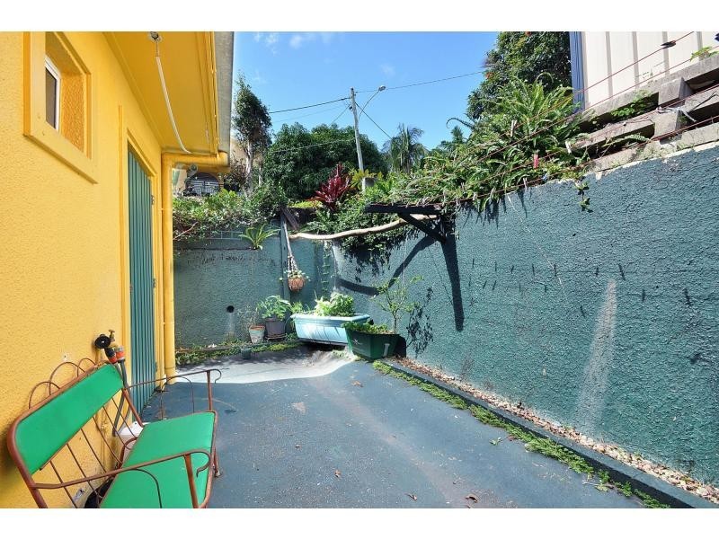 1/68 Duringan Street, Currumbin QLD 4223
