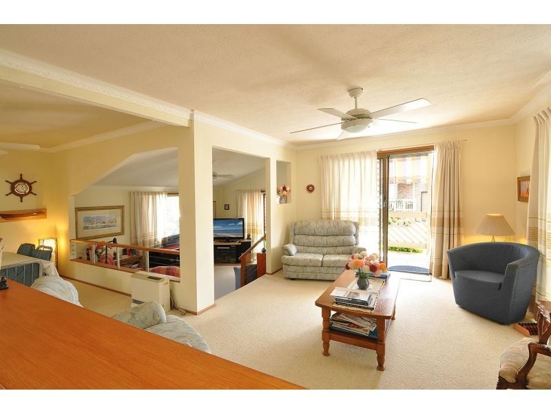 206/325 Reedy Creek Road, Burleigh Waters QLD 4220