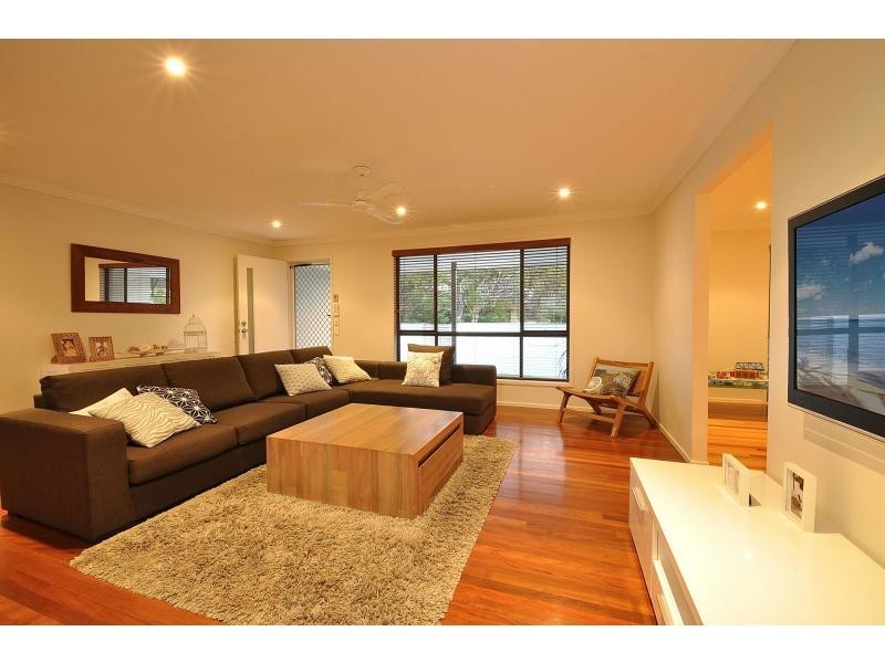 41 Banksia Broadway, Burleigh Waters QLD 4220