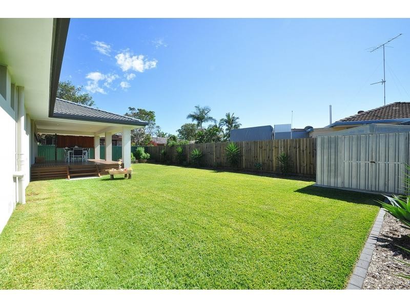 41 Banksia Broadway, Burleigh Waters QLD 4220