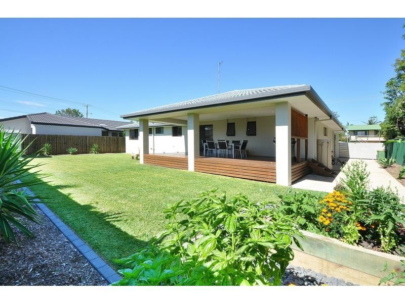 41 Banksia Broadway, Burleigh Waters QLD 4220