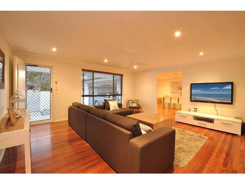 41 Banksia Broadway, Burleigh Waters QLD 4220