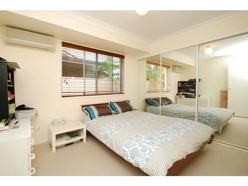 51 Pintail Crescent, Burleigh Waters QLD 4220