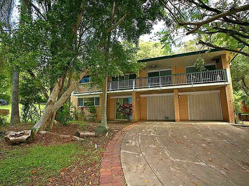 2 Cotton Street, Burleigh Heads QLD 4220