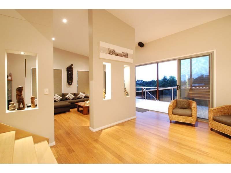 9 Barton Street, Reedy Creek QLD 4227