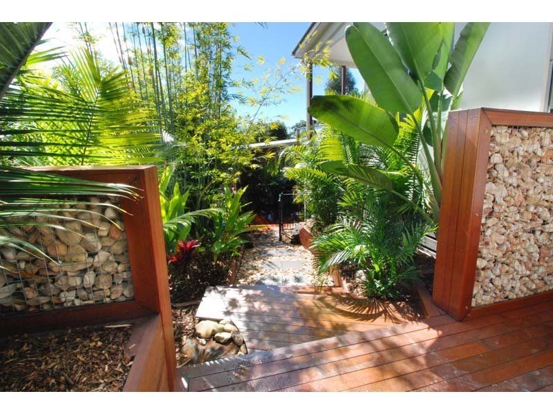 9 Barton Street, Reedy Creek QLD 4227