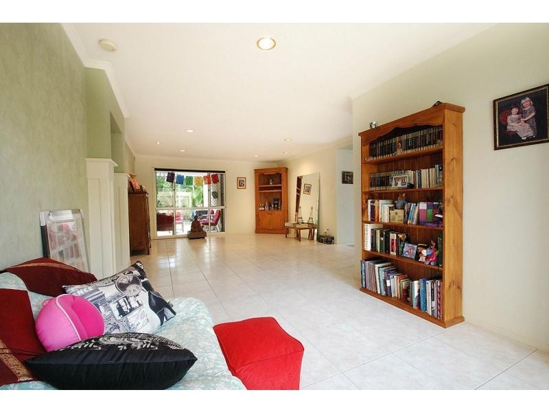 50 Belrose Boulevard, Varsity Lakes QLD 4227