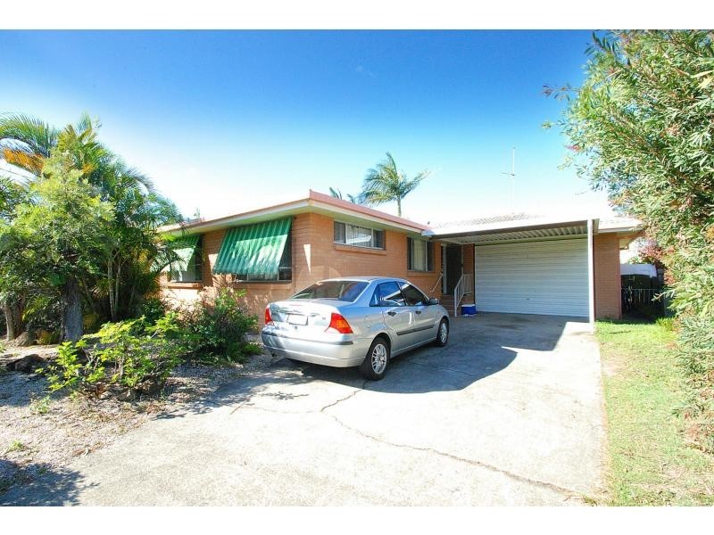 3 Maitland Street, Burleigh Waters QLD 4220