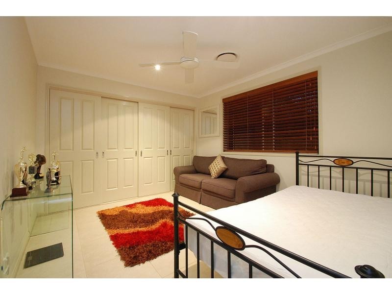 29 Curlew Crescent, Burleigh Waters QLD 4220