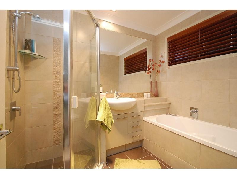 29 Curlew Crescent, Burleigh Waters QLD 4220