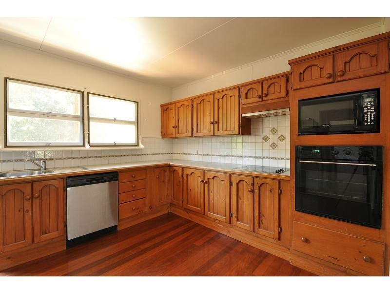 15 Bunyip Street, Burleigh Heads QLD 4220