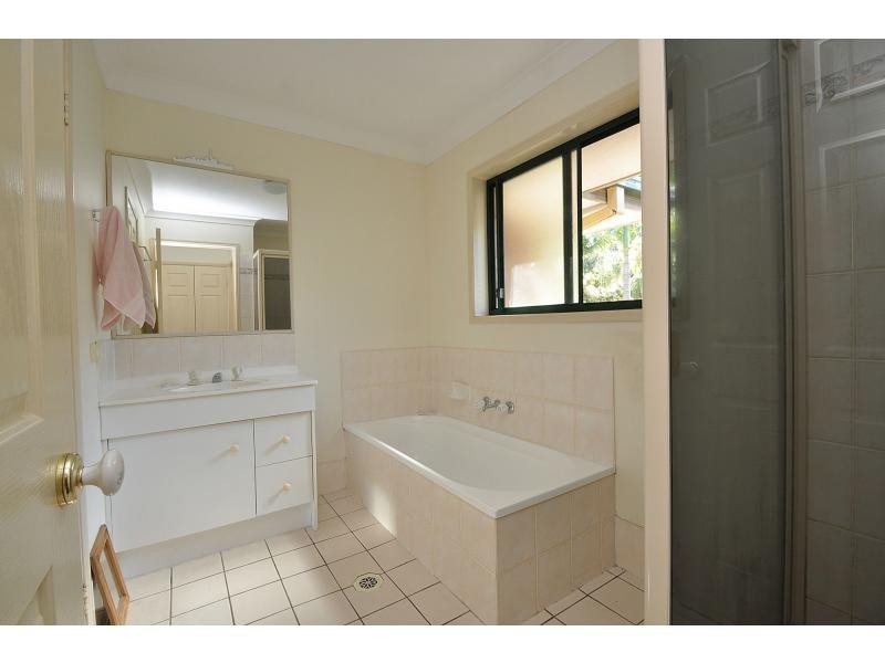 5/1 Karri Court, Burleigh Heads QLD 4220