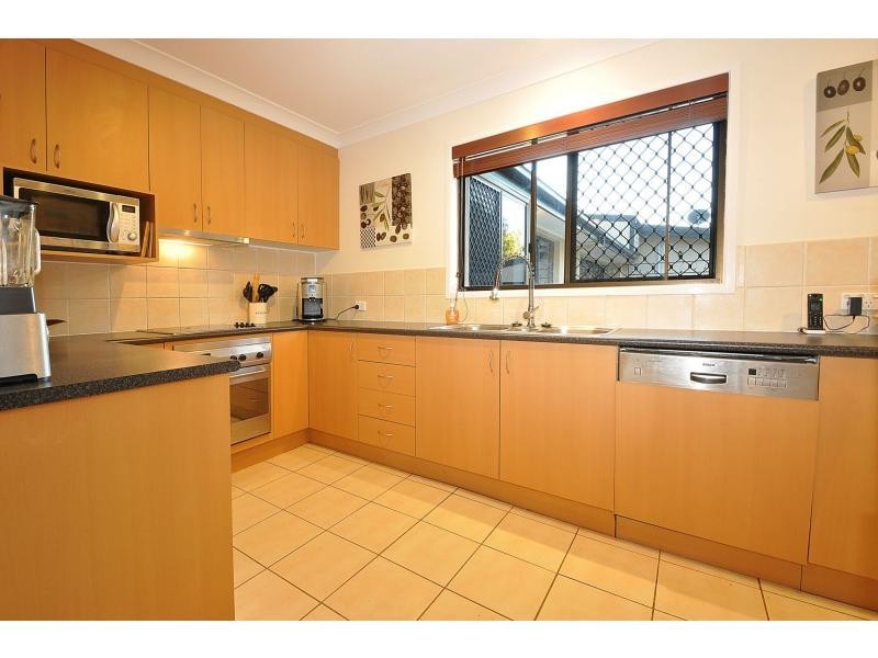 1/3 Albion Avenue, Miami QLD 4220