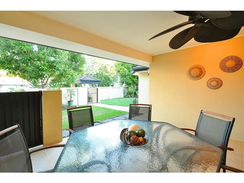 1/3 Albion Avenue, Miami QLD 4220