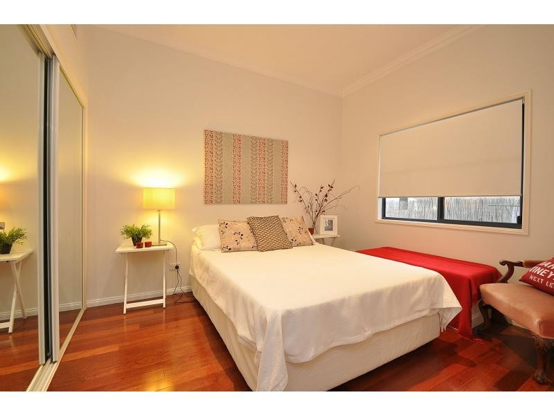 3 East Street, Burleigh Heads QLD 4220