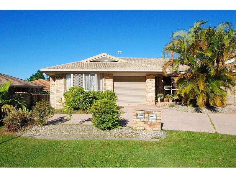 1/4 Ruby Court, Burleigh Waters QLD 4220