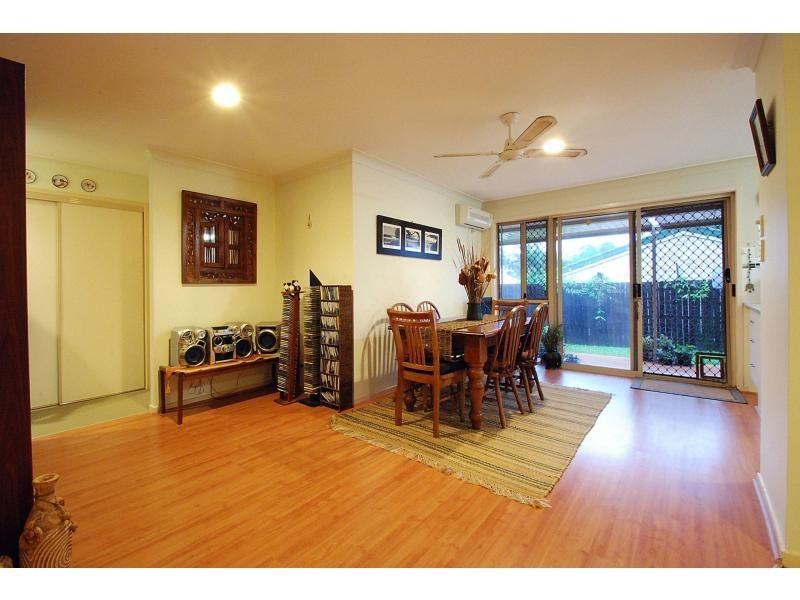 1/4 Ruby Court, Burleigh Waters QLD 4220