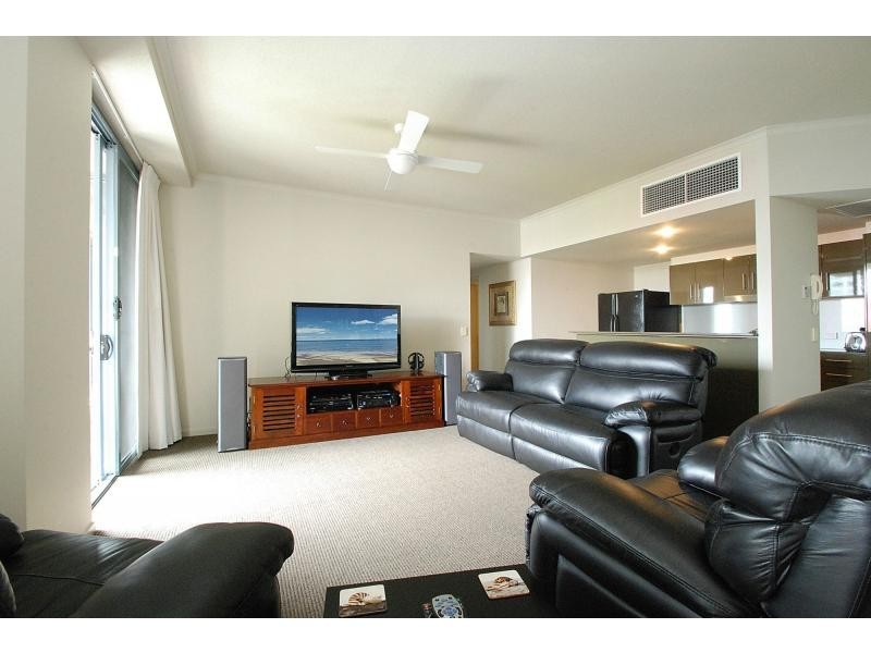 2071/1 Ocean Street, Burleigh Heads QLD 4220