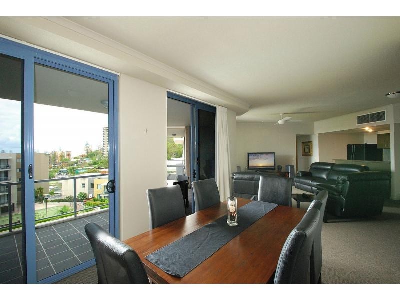 2071/1 Ocean Street, Burleigh Heads QLD 4220