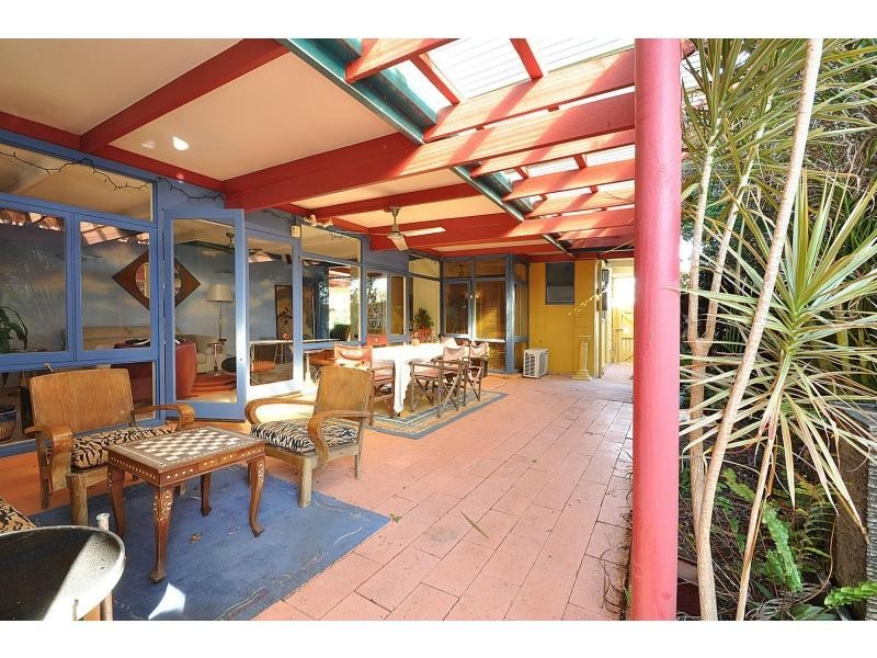 16 Eagle Avenue, Burleigh Waters QLD 4220