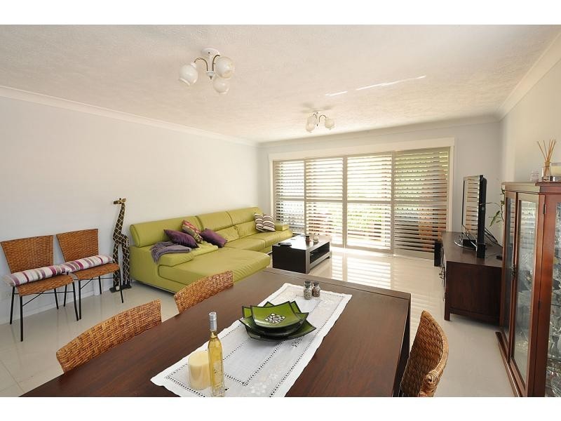 4/20 Burleigh Street, Burleigh Heads QLD 4220