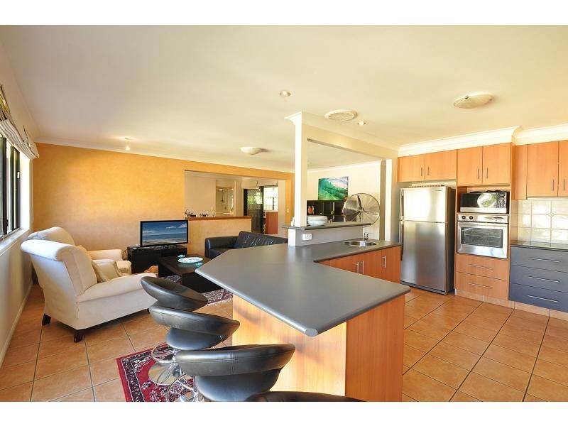 9 Bunyip Street, Burleigh Heads QLD 4220