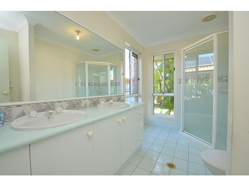 Burleigh Waters QLD 4220